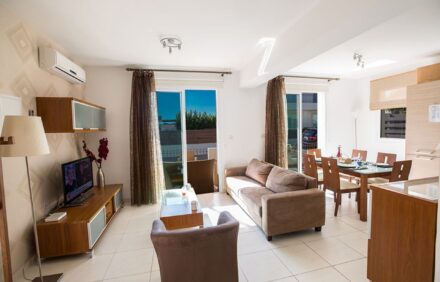 Charming 2BR Villa near Protaras Harbor IVRKV19