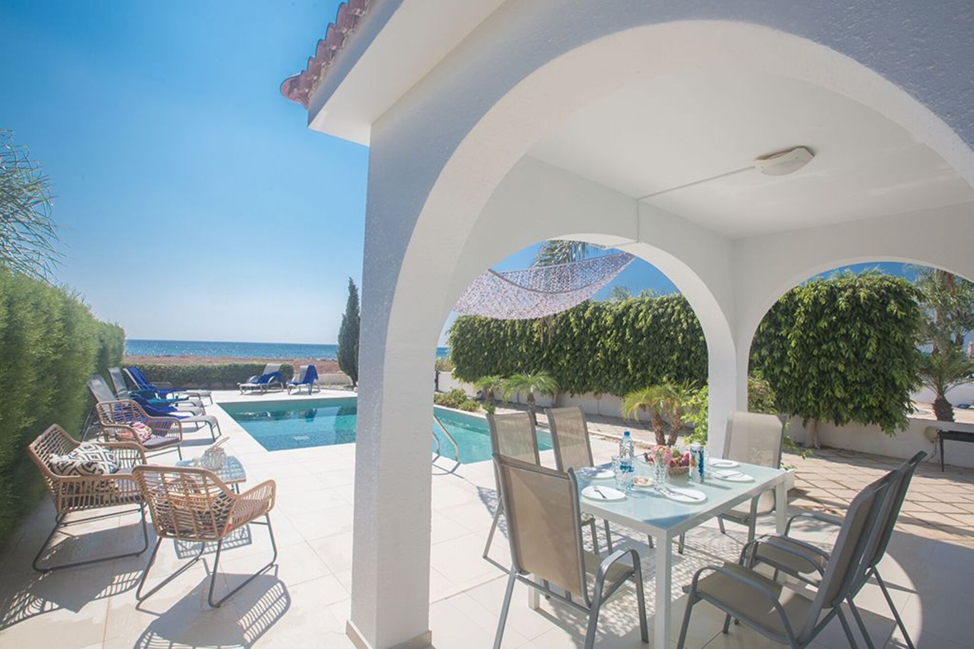 Chic Villa Near Ayia Thekla Beach, Sotira IVRSV12
