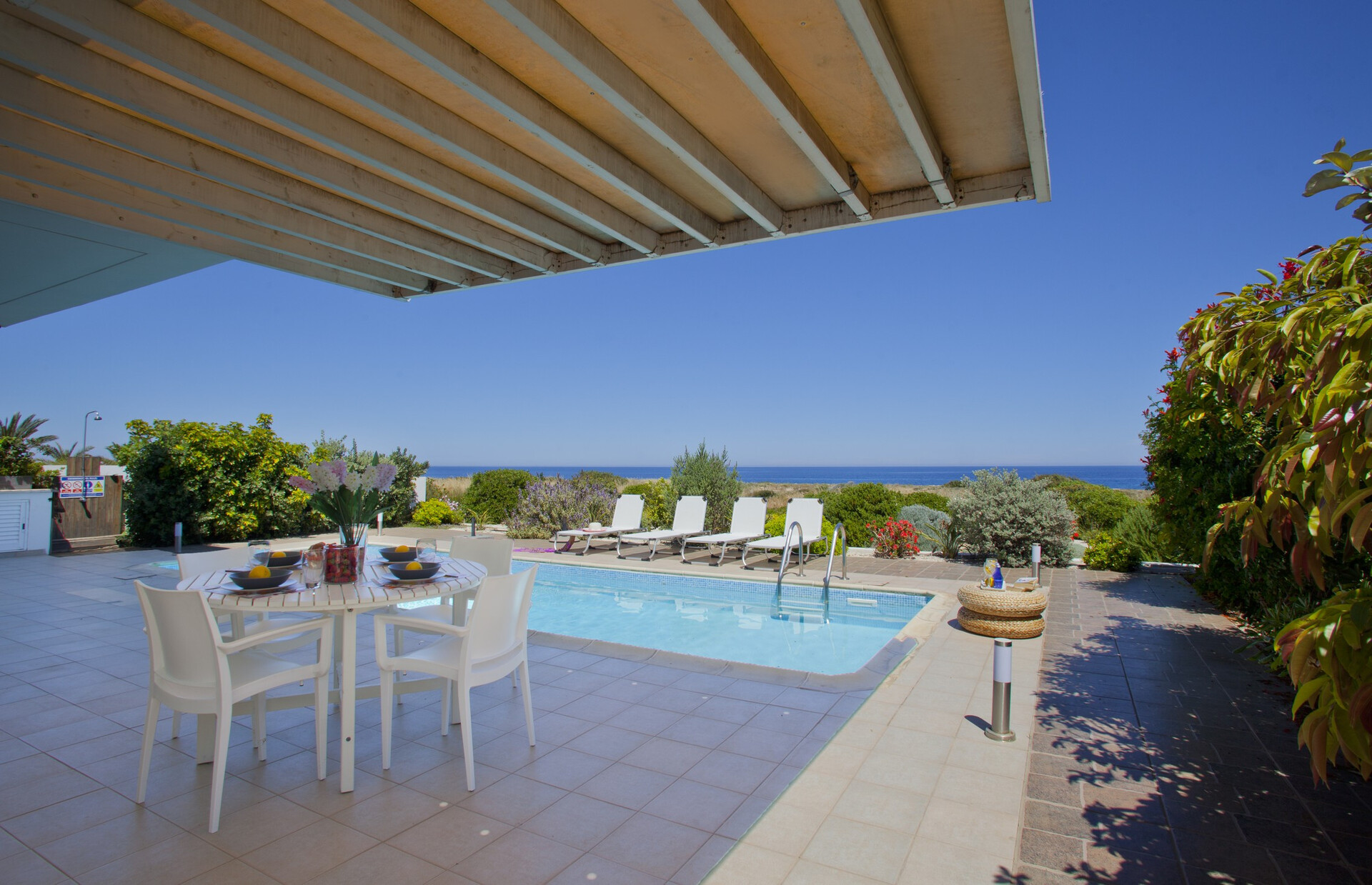 Chic Villa Near Fig Tree Bay – 3BR Gem RVC302893