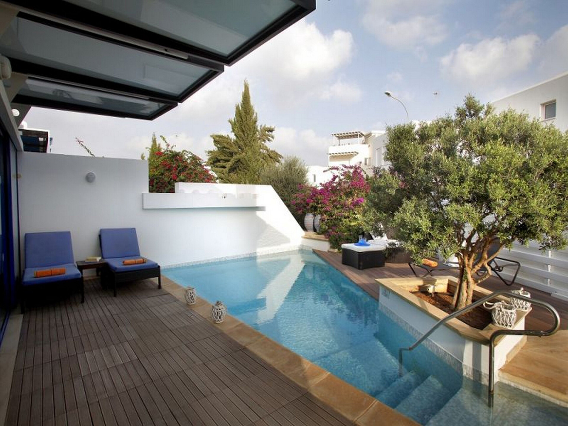 Chic Villa Near Fig Tree Bay – 3BR Gem RVC302912