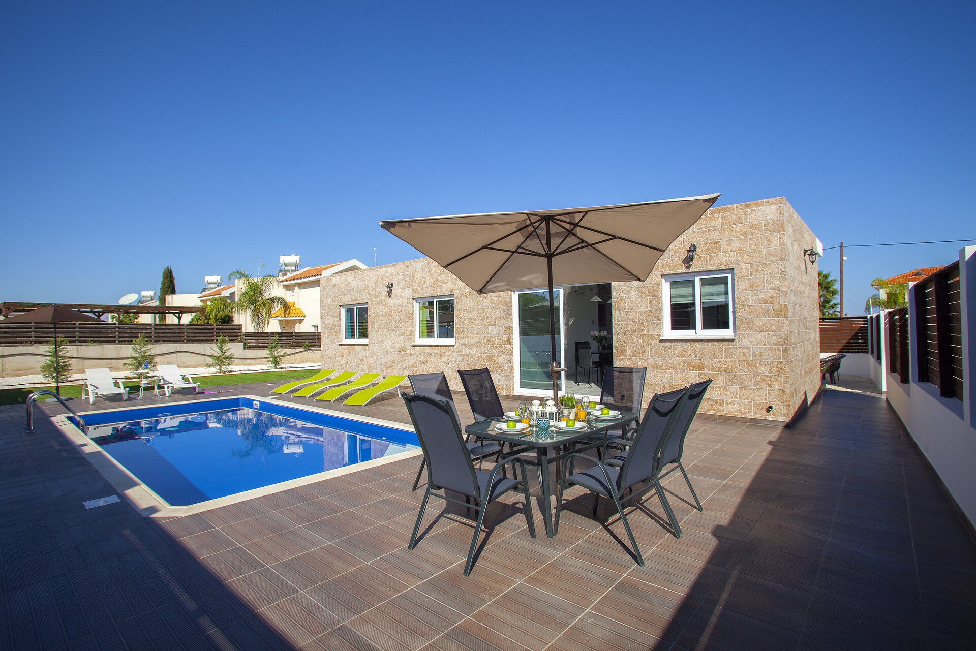 Seaside Retreat Near Cape Greco Park RVC303938