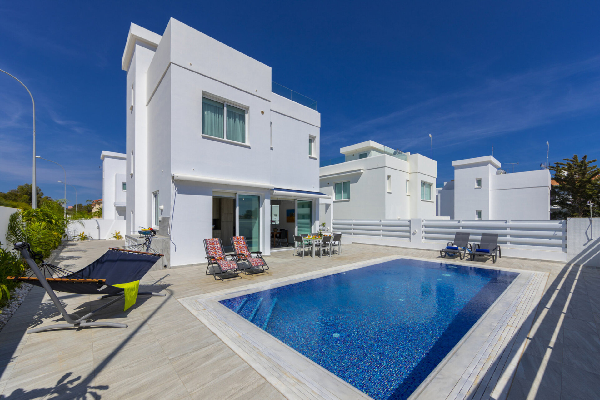 Modern 3-Bed Villa near Fig Tree Bay RVC304307