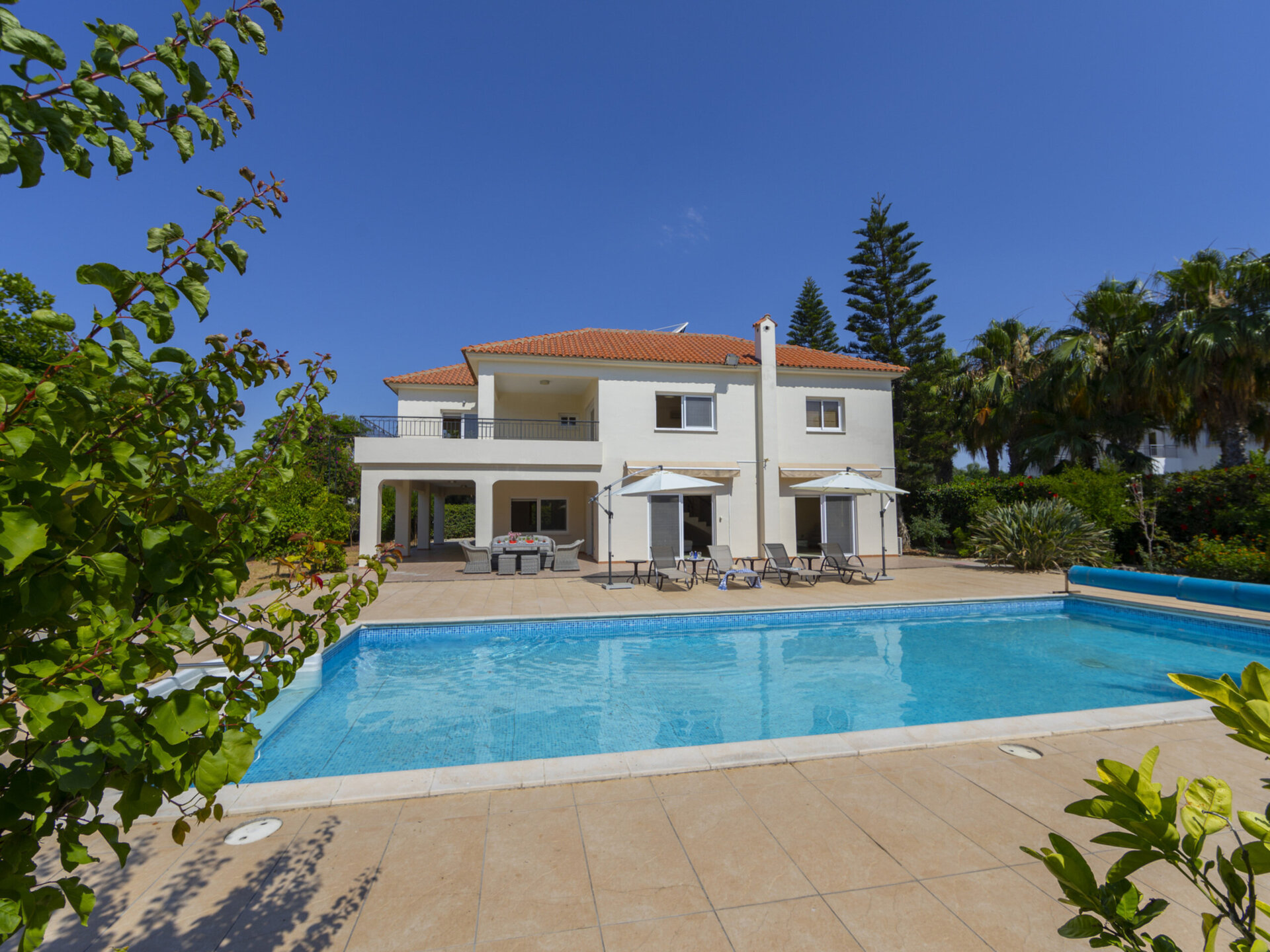 Seaside 5BR Villa by Larnaca Salt Lake RVC0007