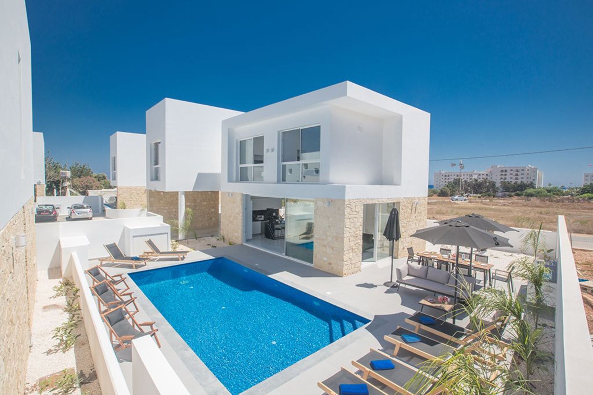 Elegant 4BR Villa Close to Cape Greco Park IVRVB1