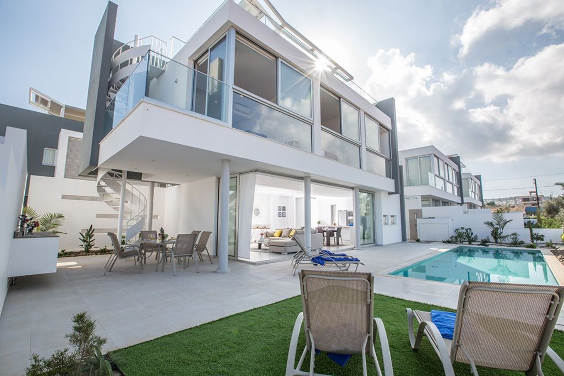 Serenity 3BR Retreat by Cape Greco Park IVRBP3