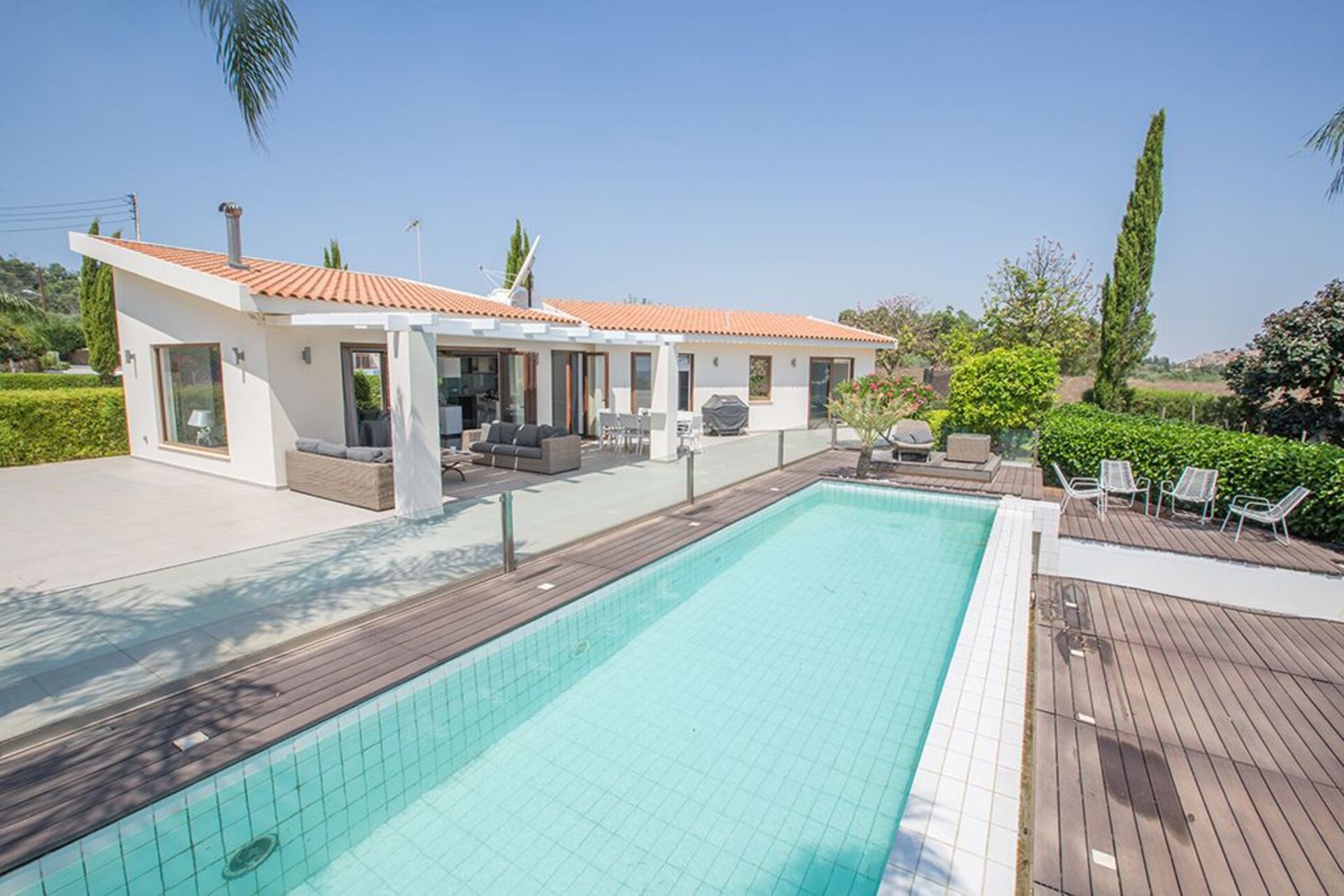 Serenity Villa Near Fig Tree Bay, Protara IVROD04
