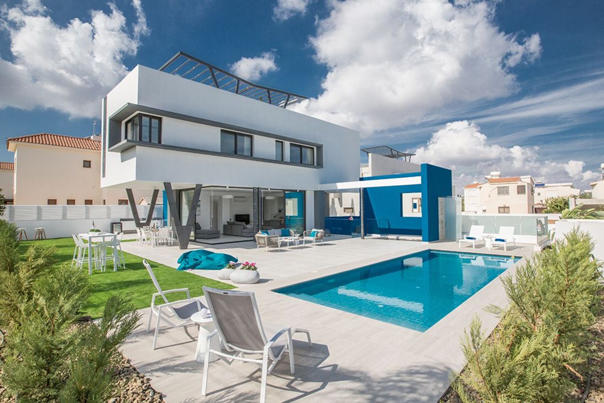 Luxury Villa Near Fig Tree Bay, Protaras IVRCR3