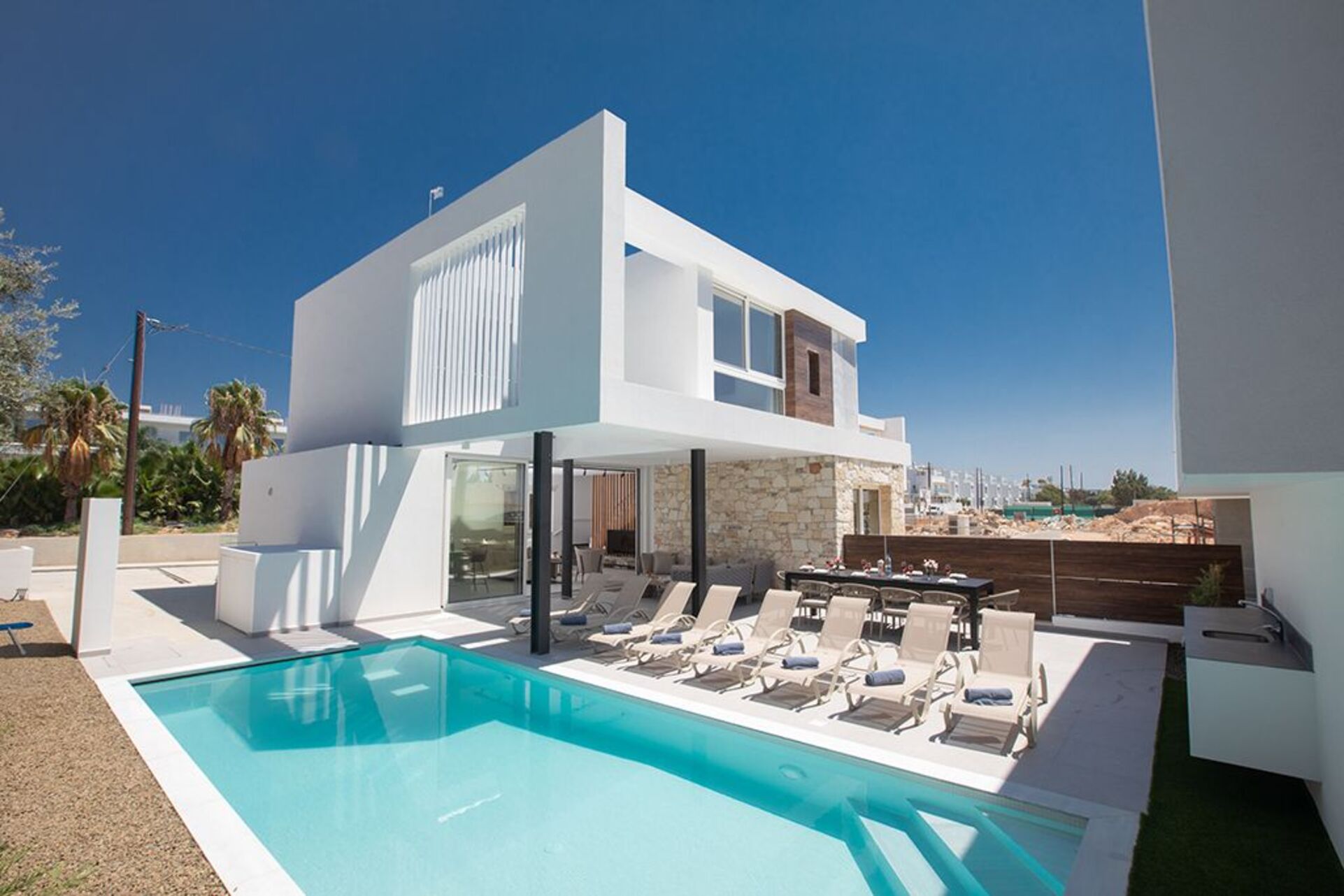 Luxurious 5BR Villa Near Nissi Beach, IVRKB4
