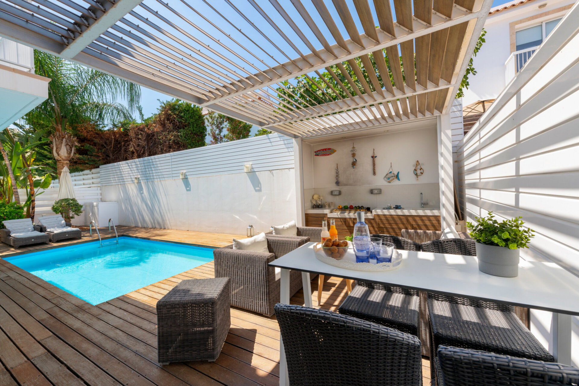 Seaside 3BR Pernera Villa: Near Beach, RVC396271